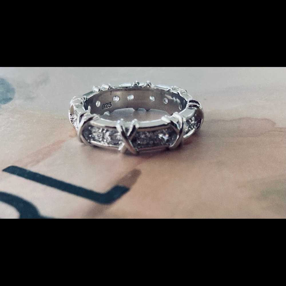 Platinum Vermeil Kisses X Motif Ring